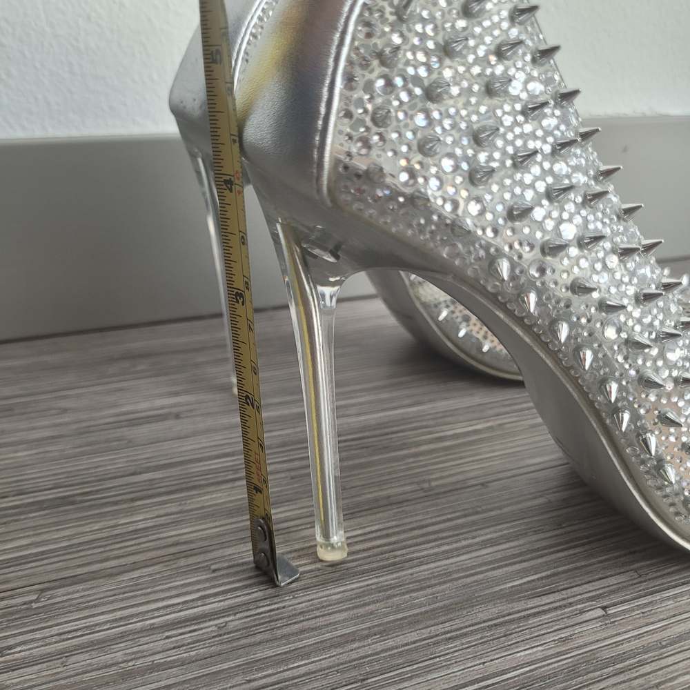 NWT Steve Madden Clear Rhinestone Studded Pointed-Toe Pumps - Picture 2 of 9